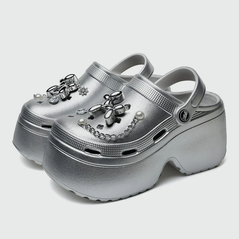 Gardening Tools For Women - รองเท้าแตะส้นตึกสีเงินสำหรับผู้หญิงรุ่นใหม่ ซัมเมอร์ 2025 สวมใส่สบาย รองเท้าส้นเตารีดแฟชั่นผู้หญิง สายโซ่